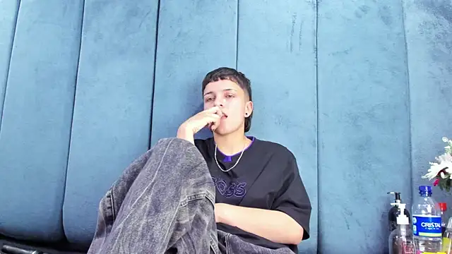 Megan_Thompson_ live XXX chat