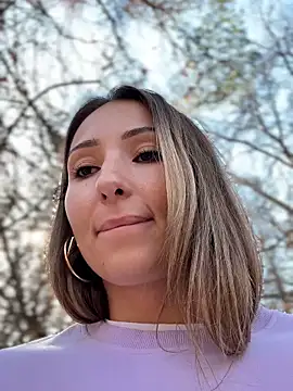 Wonder_Kari – Naživo XXX chat