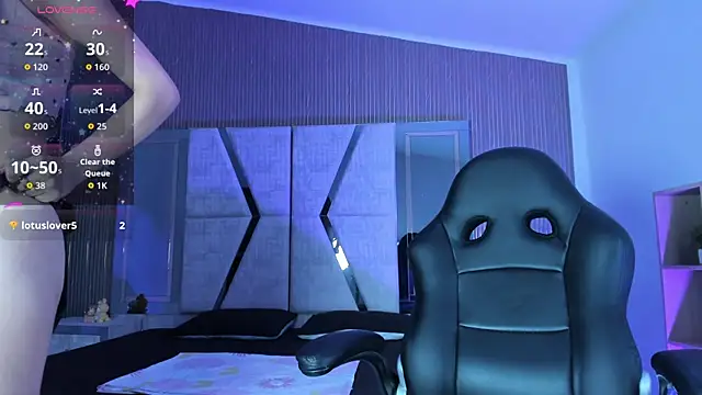 Chatroom XXX en direct de KarelyMitchel