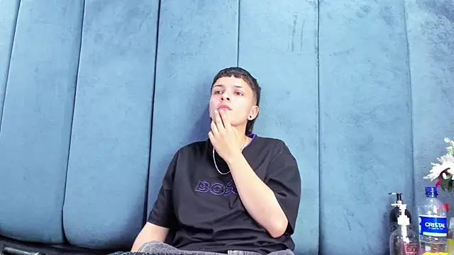 Megan_Thompson_ – Naživo XXX chat