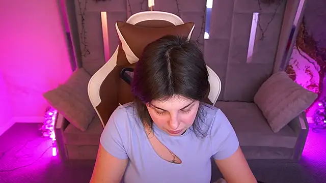 Chat XXX en directo de MirandaWong