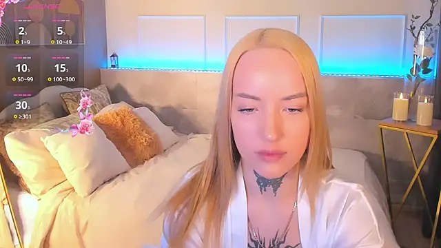 XXX chat uživo modela MarquiseMuse