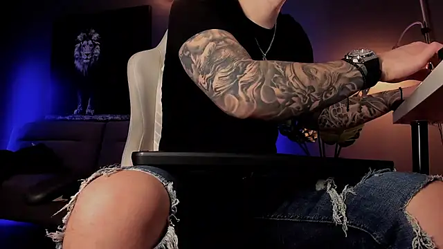 uptomatty Webcam show