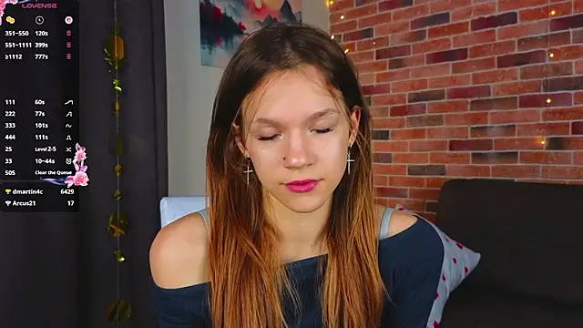 VelvetRisque Chat XXX in diretta