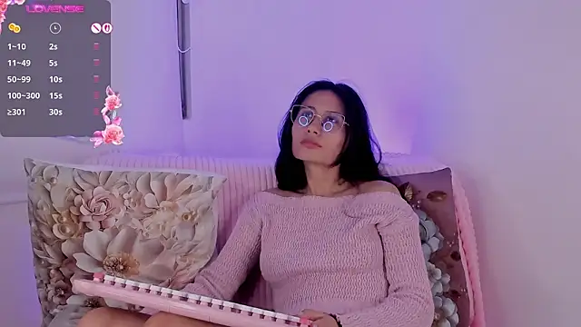 NayeCloud Obrolan Langsung XXX