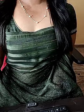 Telugu_Mythrii: διαδικτυακό σόου στην κάμερα