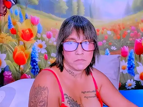 indianroxy: онлайн-секс-чат