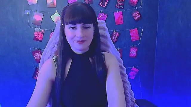 Chatroom XXX en direct de Violla_My