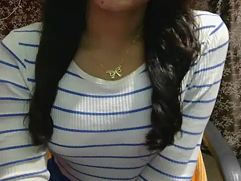 Adorable_Ayesha – Live XXX-chat