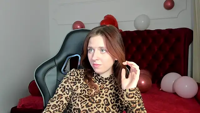 FreyaVey Chat XXX in diretta