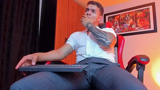 Chatroom XXX en direct de ALPHA_DOMINUS_