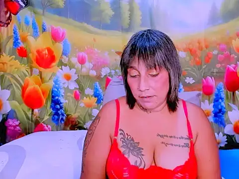 Chat +18 de indianroxy ao vivo
