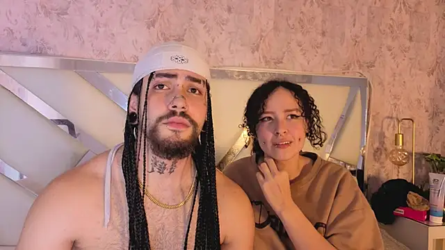 دردشة Benny_and_Mark الجنسية المباشرة