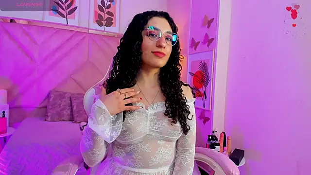 DemiJones_ Chat XXX in diretta