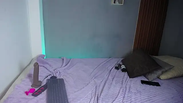 Webkamerová show LUNITA125