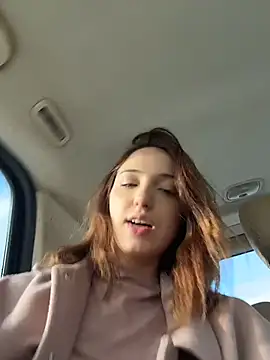 DollyTall 即時 XXX 聊天