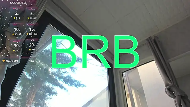 Ella_Vee 即時 XXX 聊天