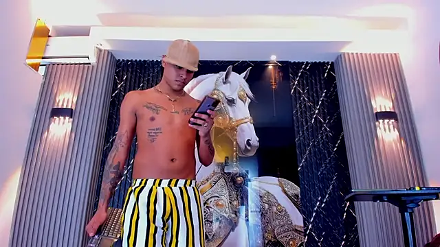 Chat XXX Live the_knights_of_the_night