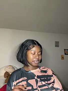 TinyBlazian901 即時 XXX 聊天