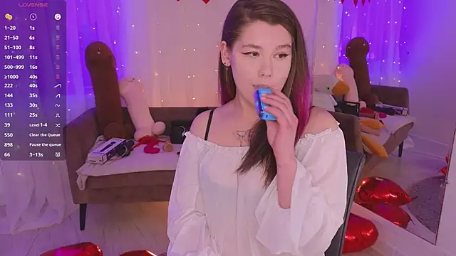 Mira_Falls 现场XXX聊天