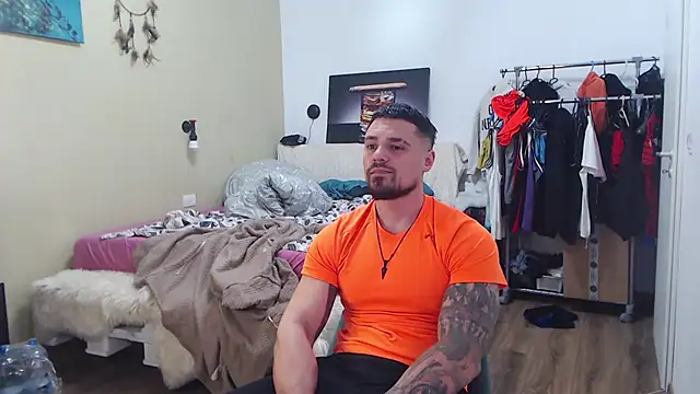 Chat +18 de Tiberius_hunk ao vivo