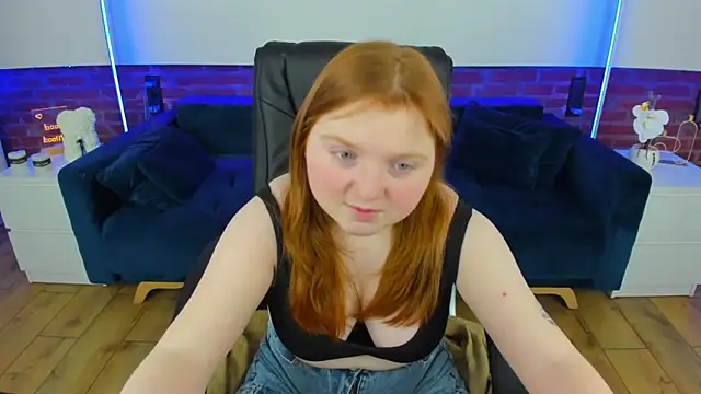 Pokazy przed kamerką – KattyRose8