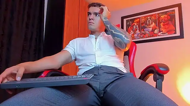 Pokazy przed kamerką – ALPHA_DOMINUS_