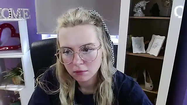 Sembang XXX Secara Langsung Zoey_Erotic