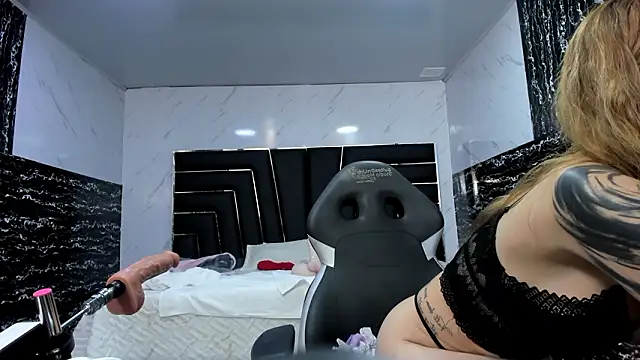 Živý XXX chat Ladyy_Scarlett