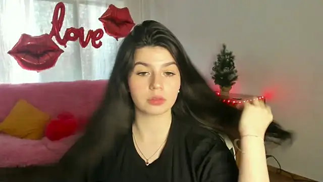 KisaModel's Live XXX Chat