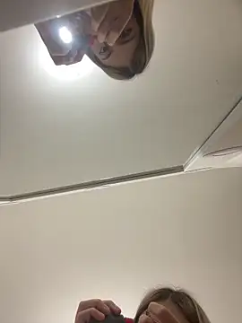 Chat XXX ao vivo de meggan___