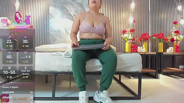 julietha_taylor live XXX chat