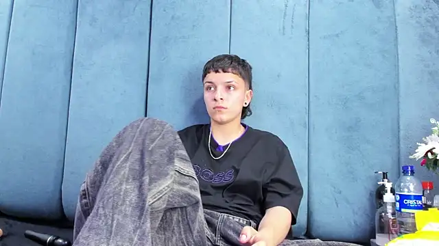 دردشة Megan_Thompson_ الجنسية المباشرة