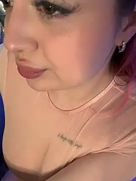 دردشة KellyMoors الجنسية المباشرة