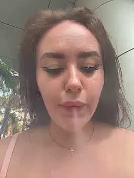 Chat XXX ao vivo de KiraSunshine