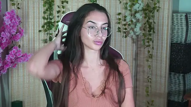 Chat XXX ao vivo de IzabellaOnes