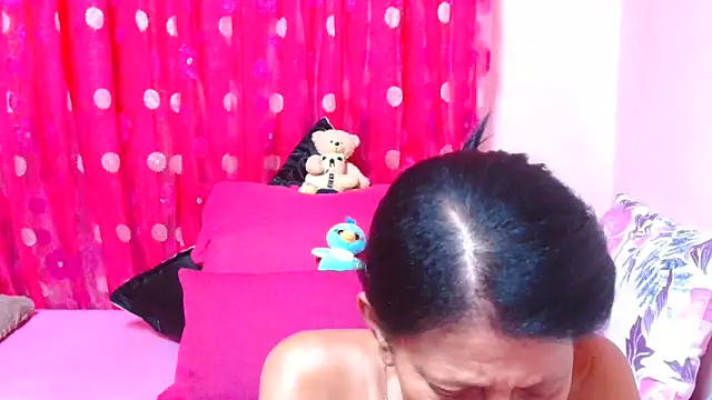 SLUTTYROXY Chat XXX live