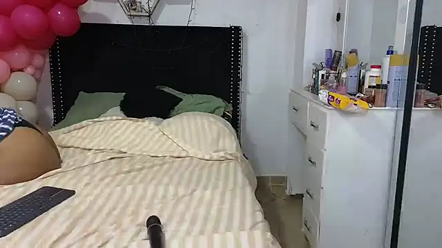 charlotte_077 现场XXX聊天