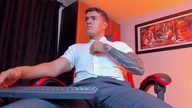 ALPHA_DOMINUS_ 网络视讯表演