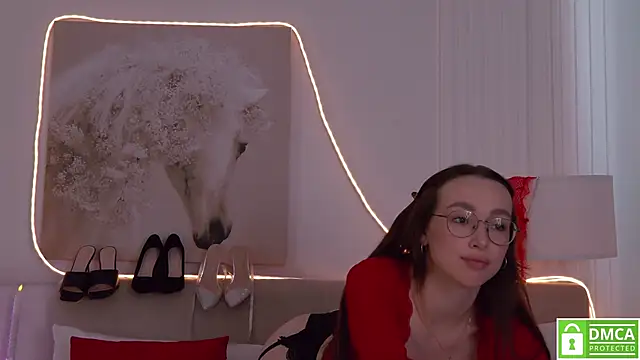 Emily_Simon live XXX chat