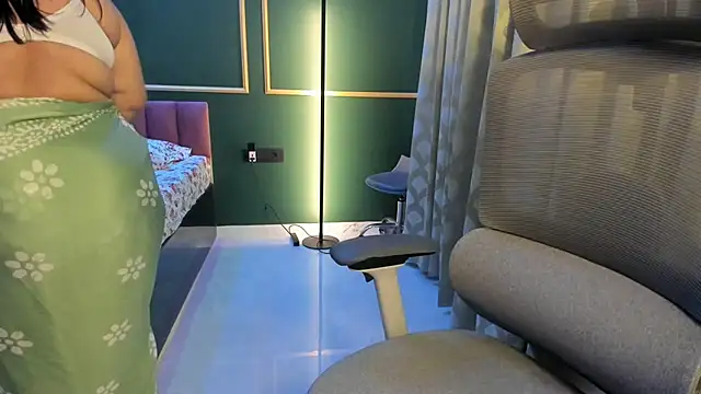 Show modela tarivishu11 na web-kameri