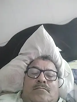 Show de Misterymem63 na webcam