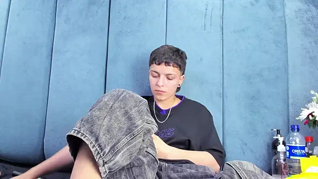 Megan_Thompson_ élő XXX-chatje