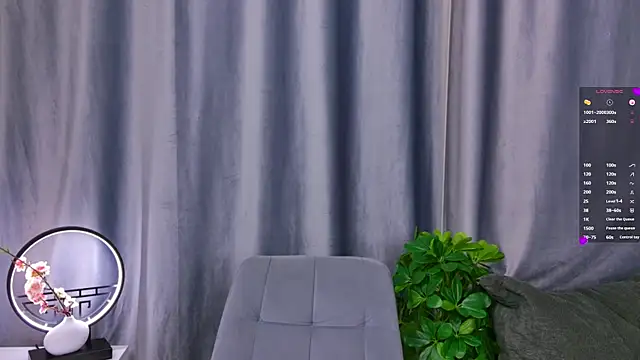 دردشة NaughtySeraphine الجنسية المباشرة