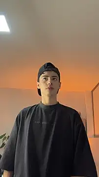 Sebastian_Reed Adlı Modelin Web Kamerası Şovu