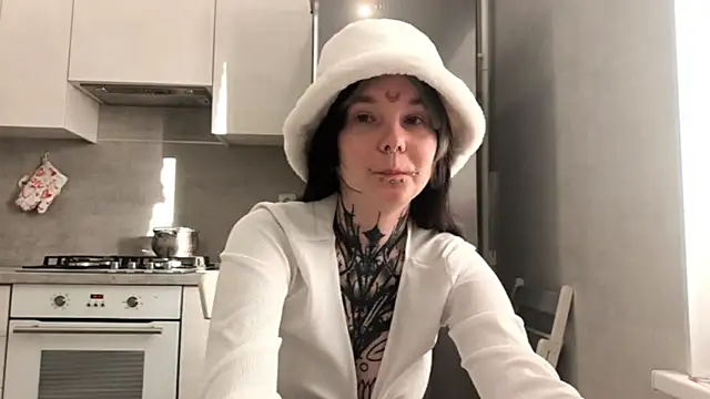 Chatroom XXX en direct de HighelikeGirl