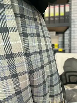 EliadenのライブXXXチャット