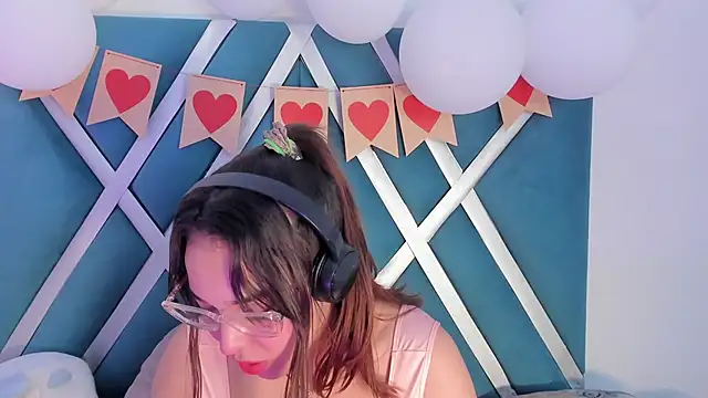 Chat +18 de aniemorningstar ao vivo