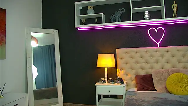 TaniaKaverina Show Webcam