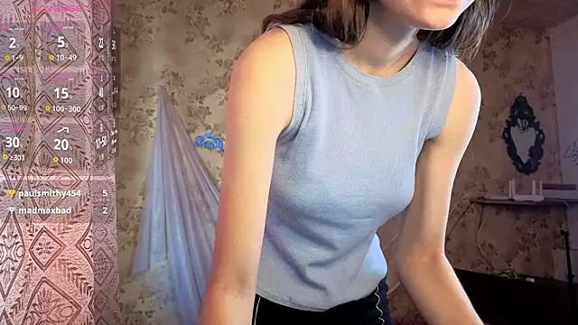 QutieDaSweet élő XXX-chatje